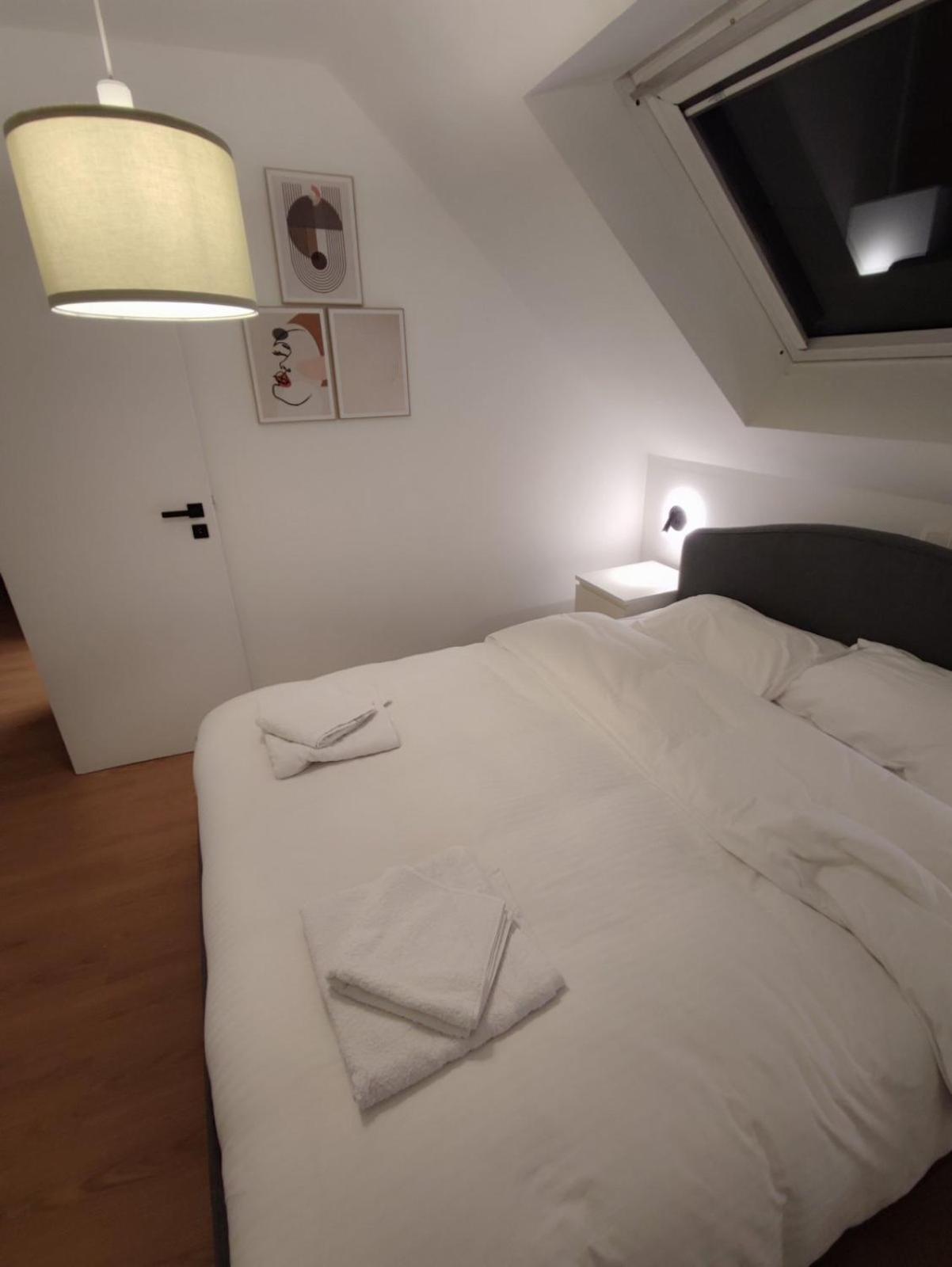 Quartier Louise Studios Brussels Ngoại thất bức ảnh